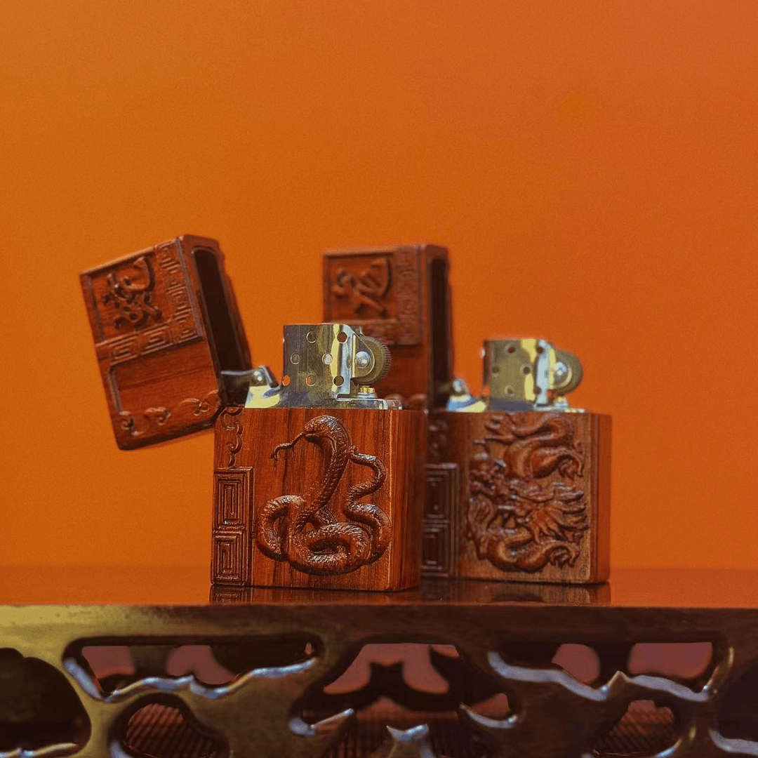 【送油】生肖守护双面3D浮雕紫檀木煤油防风打火机创意打火机精雕