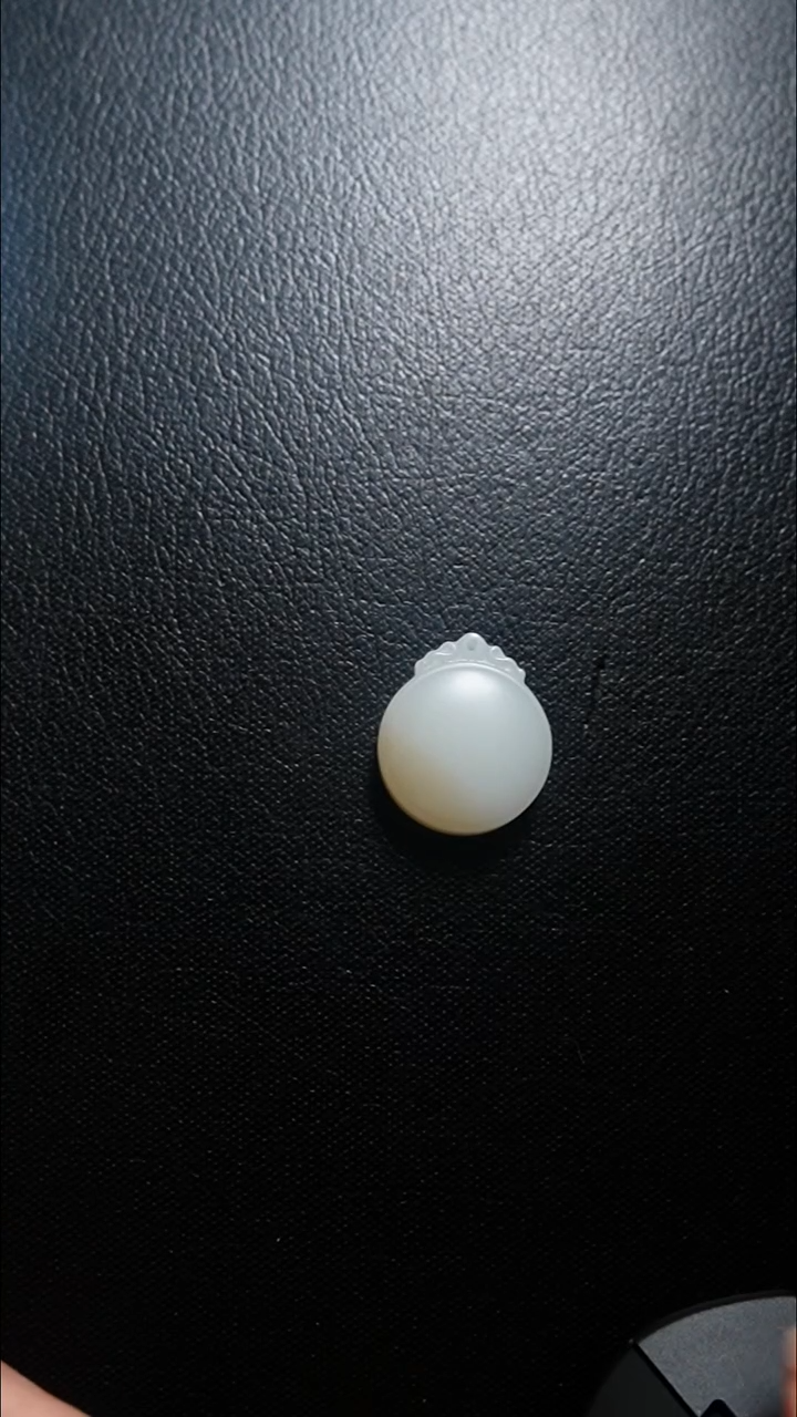 颈饰未镶嵌和田玉无事牌