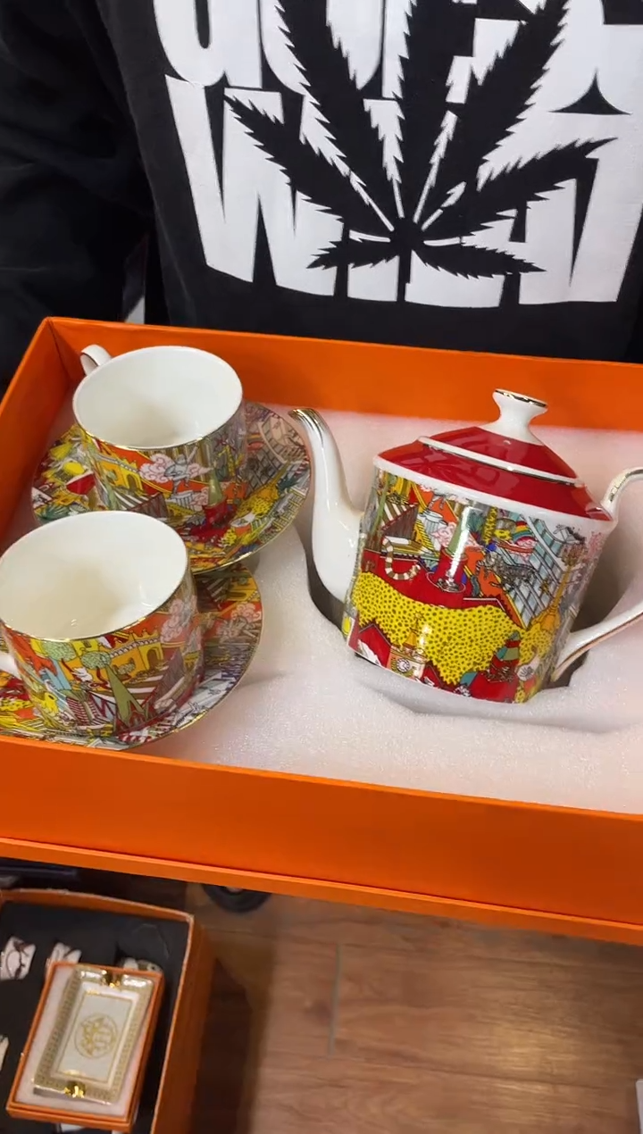 杯鸿辉家品牌瓷器，京东包邮！