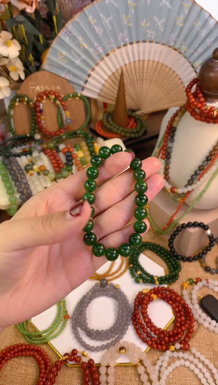 【闪购商品】和田玉手串未镶嵌碧玉