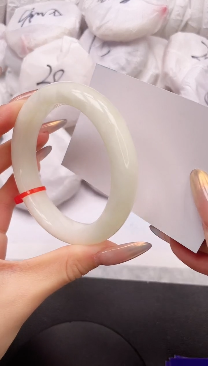 【闪购商品】和田玉手镯未镶嵌26K232-60