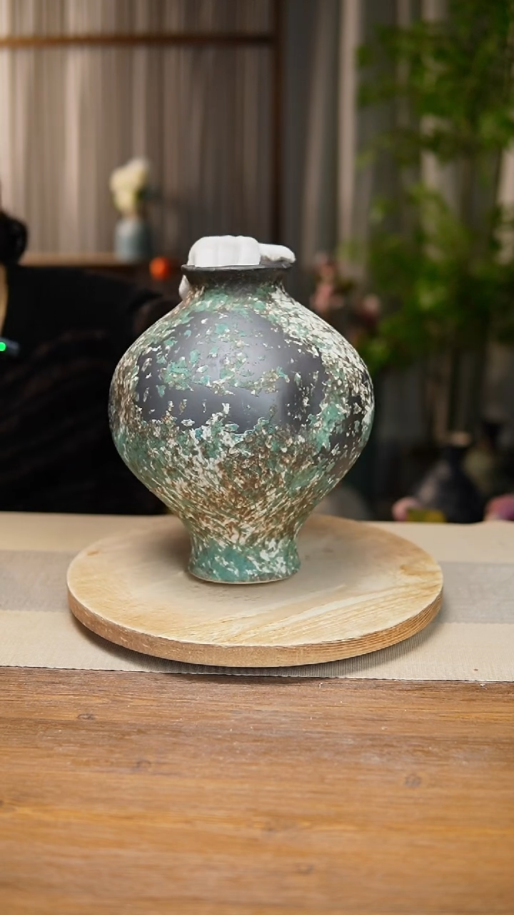 【闪购商品】陶瓷花器涂鸦绿灯笼
