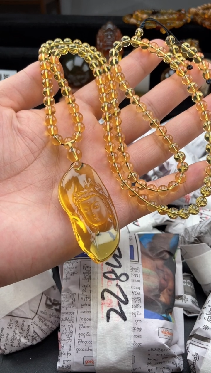 【闪购商品】琥珀颈饰未镶嵌观音毛衣链一套