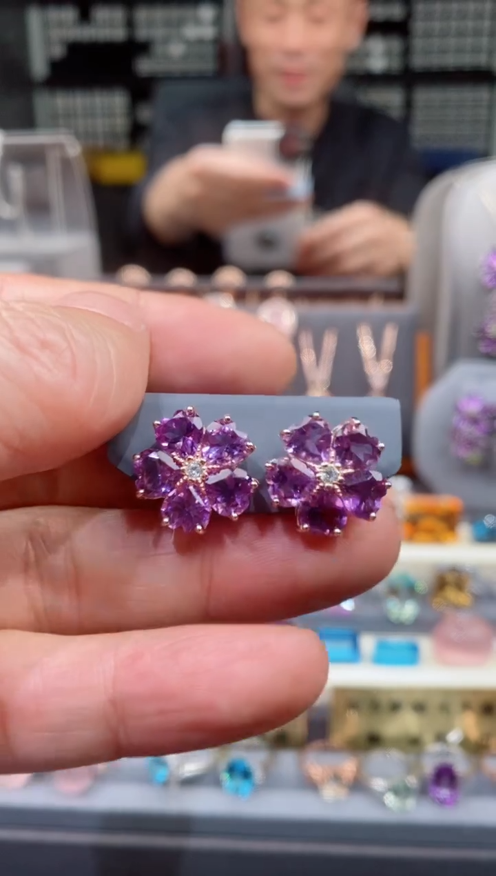 【闪购商品】紫晶耳钉银S925镶嵌紫晶耳钉