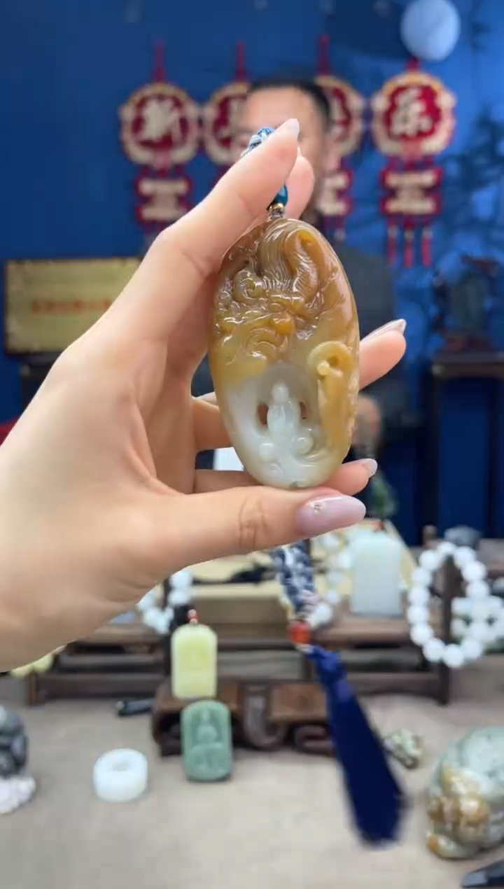 【闪购商品】和田玉颈饰未镶嵌1