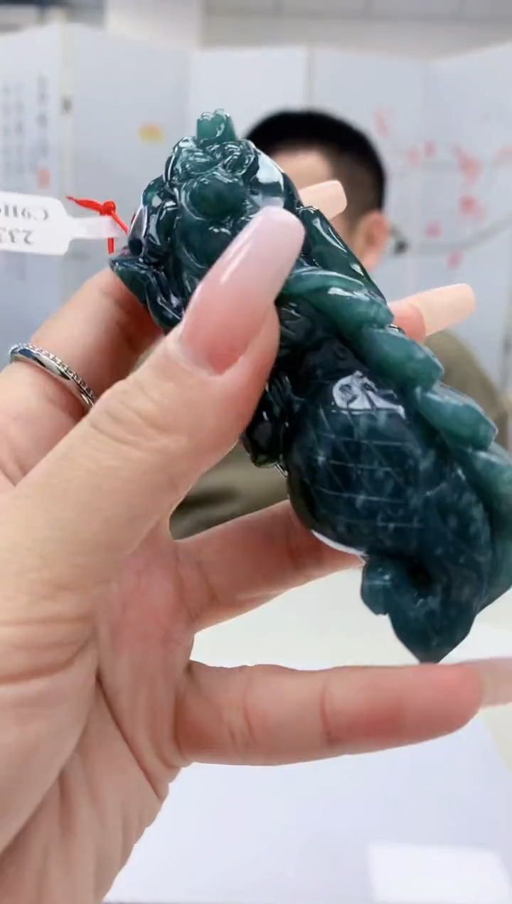 【闪购商品】定制翡翠未镶嵌4812lr-毛货挂件70