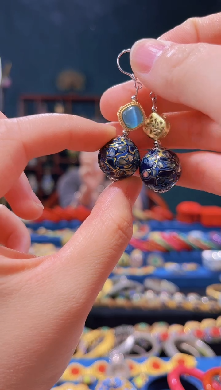 【闪购商品】非遗绝技 犀皮漆耳环 宝蓝