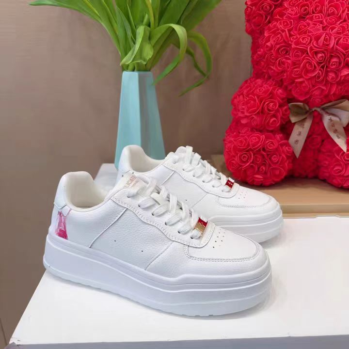 厚底增高休闲鞋女百搭小白鞋板鞋B11-607-201