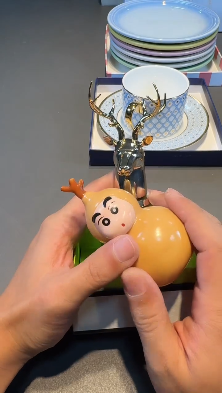 【闪购商品】瓷片麋鹿高端名品好物高端名品好物