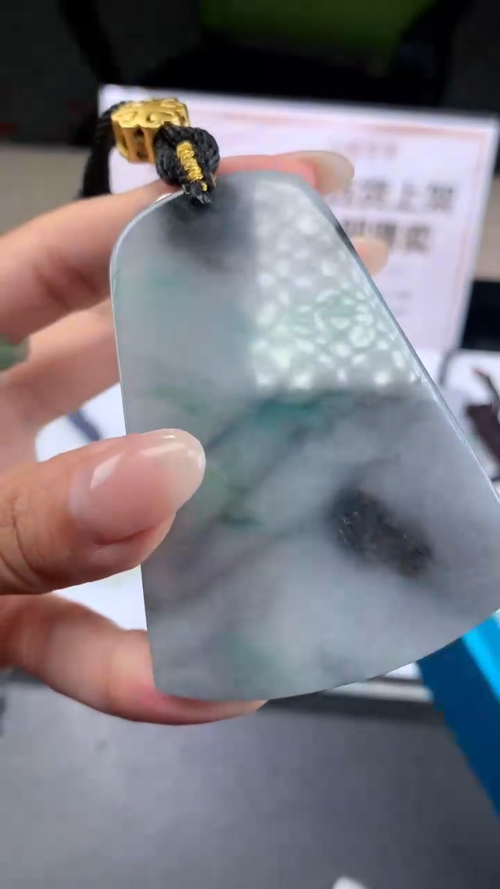 【闪购商品】定制翡翠未镶嵌不退不换CMH1件-A