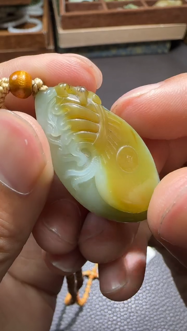 【闪购商品】和田玉【海218】74未镶嵌9027