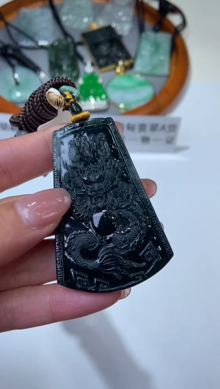 【闪购商品】黑曜岩颈饰未镶嵌275237  