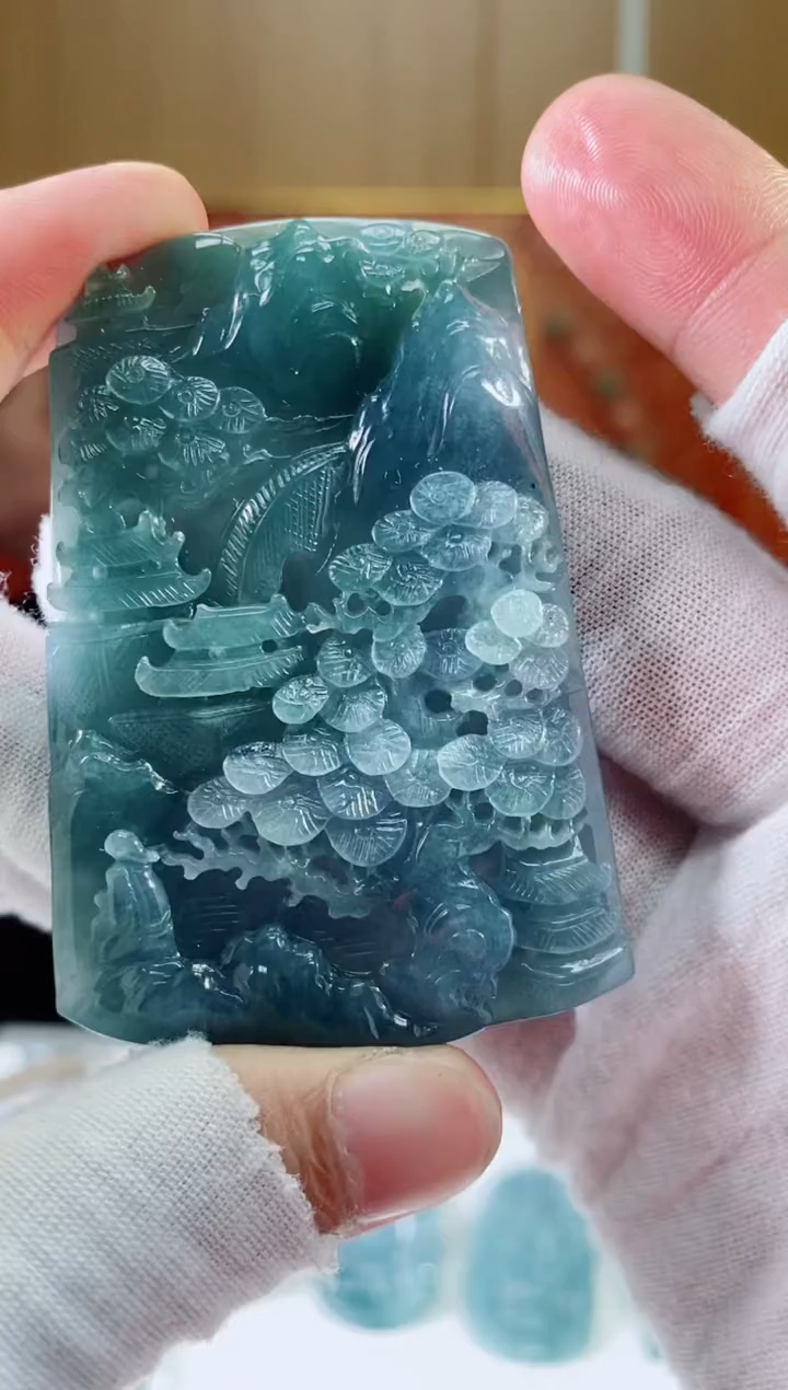 【闪购商品】翡翠颈饰未镶嵌翡翠