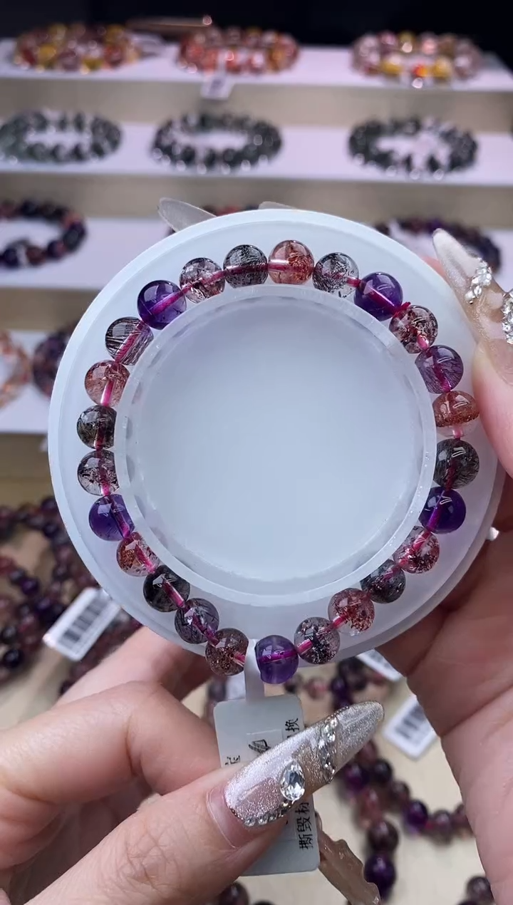 【闪购商品】水晶手链未镶嵌黑加仑超七7m+