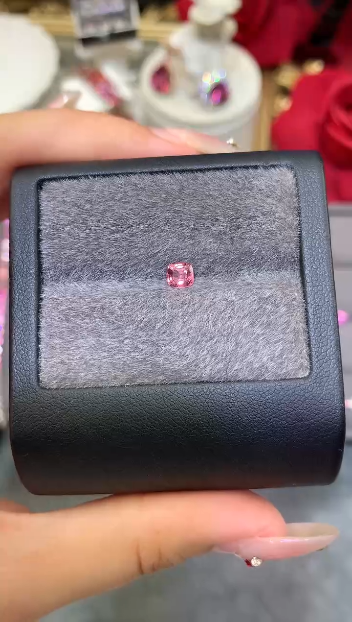 裸石尖晶石⭐**星枕型 蔷薇色调 0.54ct
