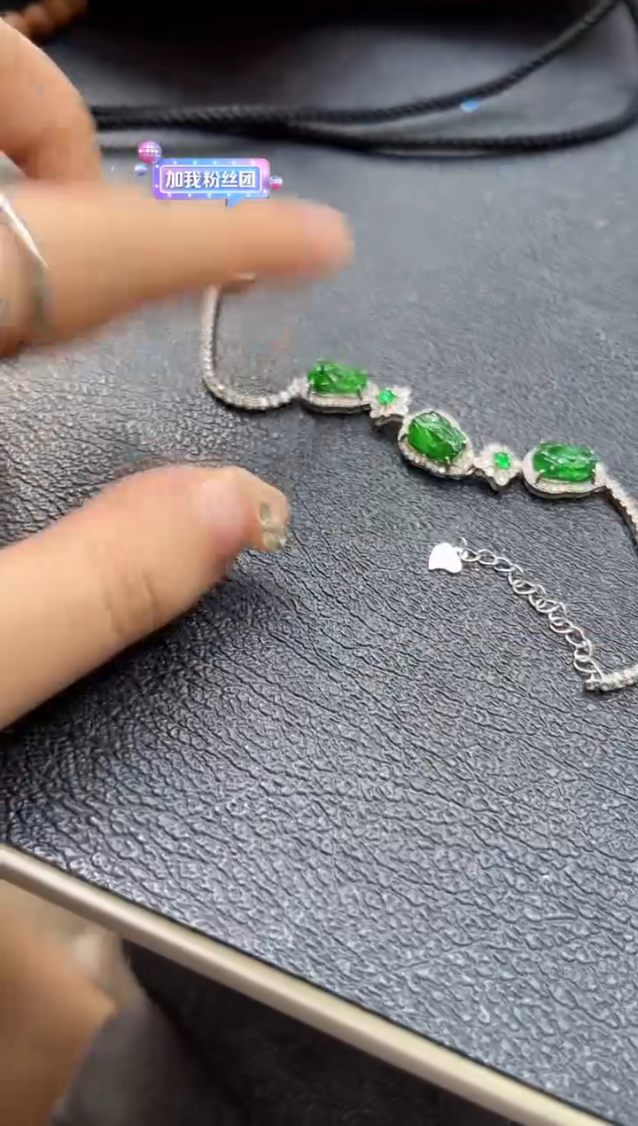 【闪购商品】翡翠手链银S925镶嵌0985049523