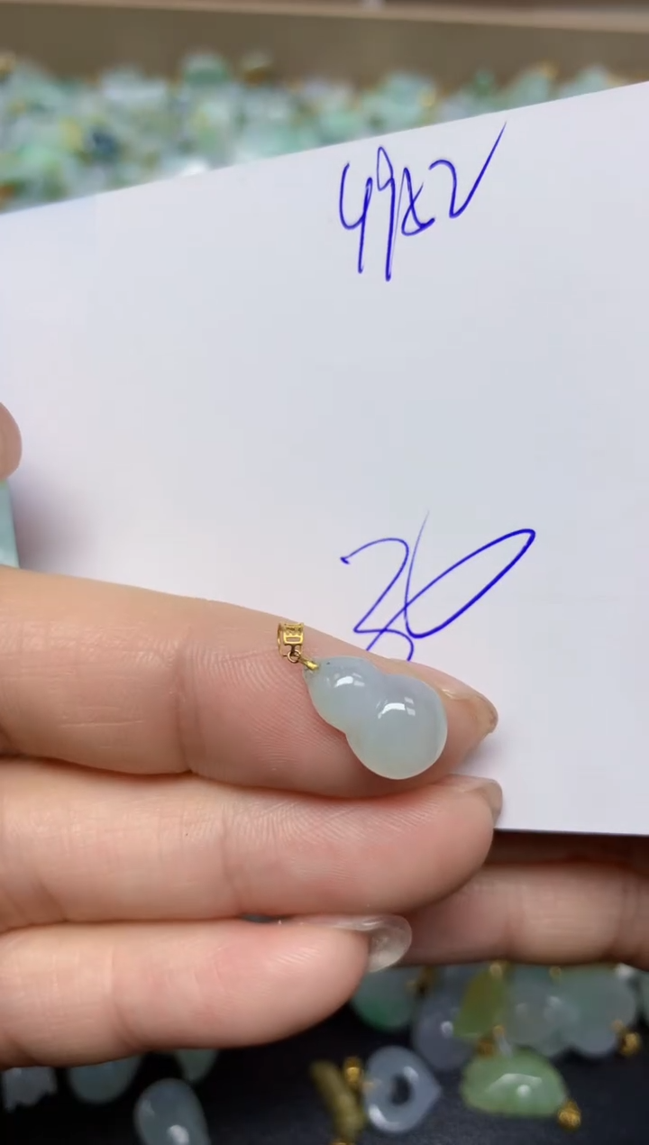 【闪购商品】翡翠挂件18K金镶嵌 天然翡翠A货