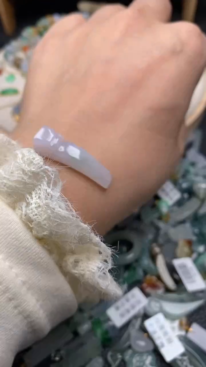 【闪购商品】翡翠颈饰未镶嵌翡翠净货26819