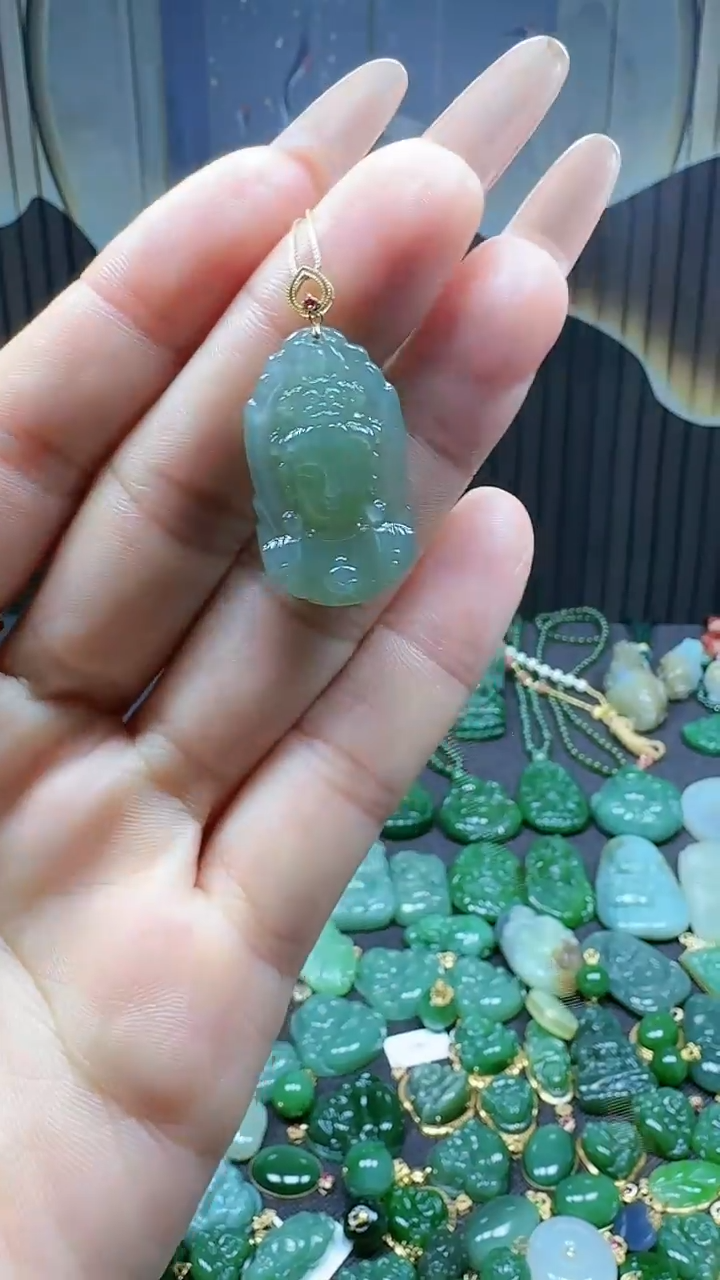 【闪购商品】和田玉吊坠(不含链)18K金镶嵌1