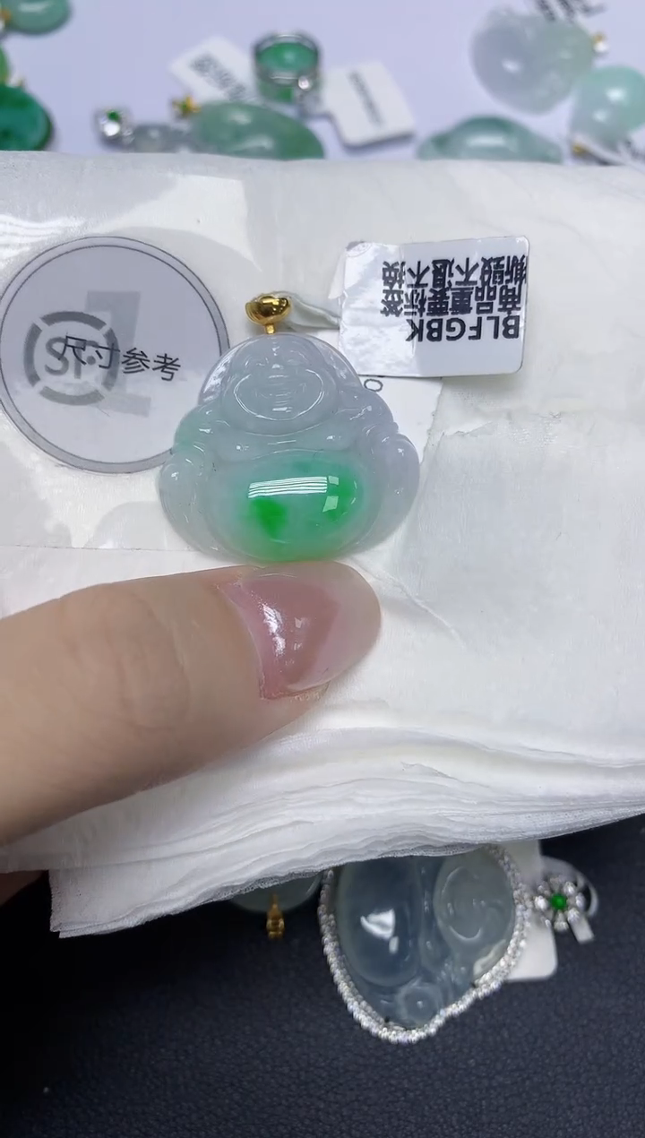 颈饰18K金镶嵌翡翠天然缅甸翡翠A货百元以上9元证书费自理