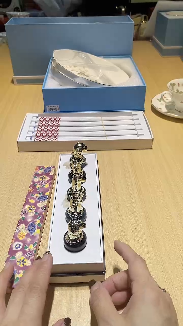 【闪购商品】瓷片锅碗瓢盆一件不剩