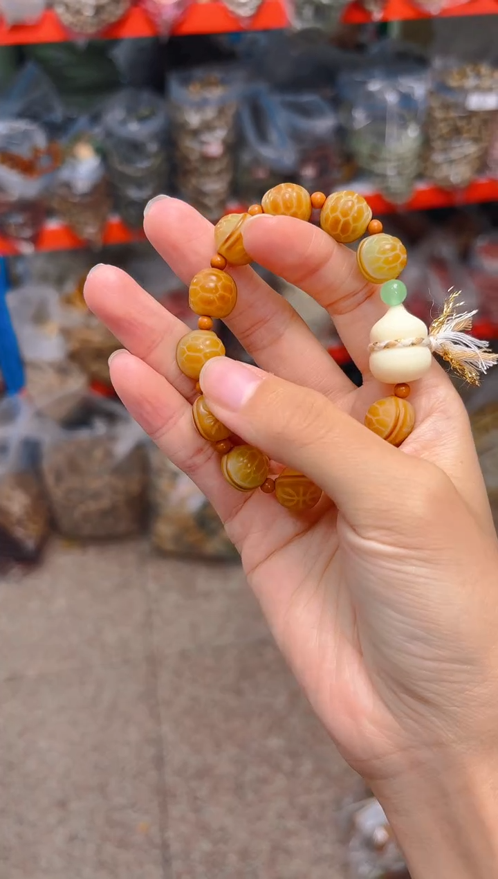 吊坠菩提根/象牙果E16  E16