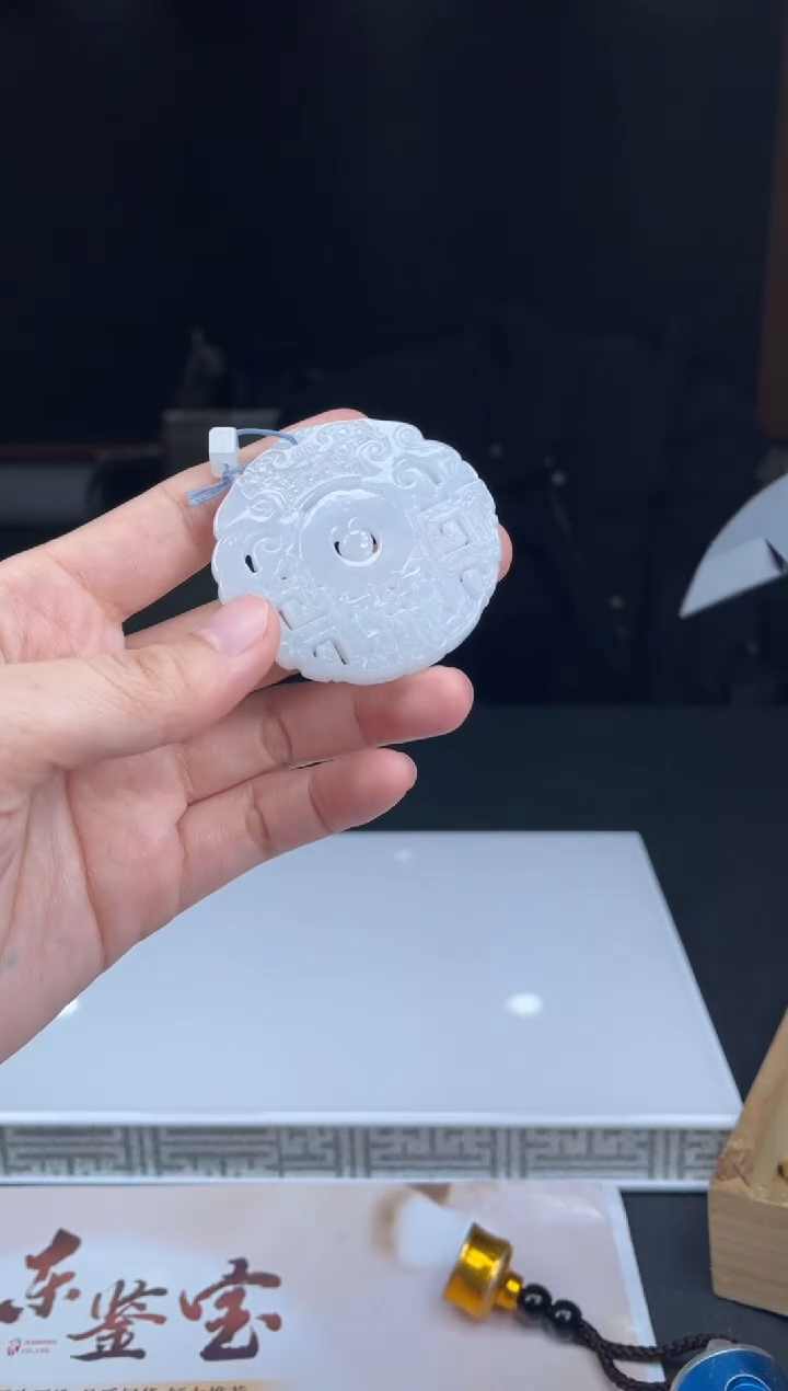 【闪购商品】定制翡翠未镶嵌01-21HDJT0126348