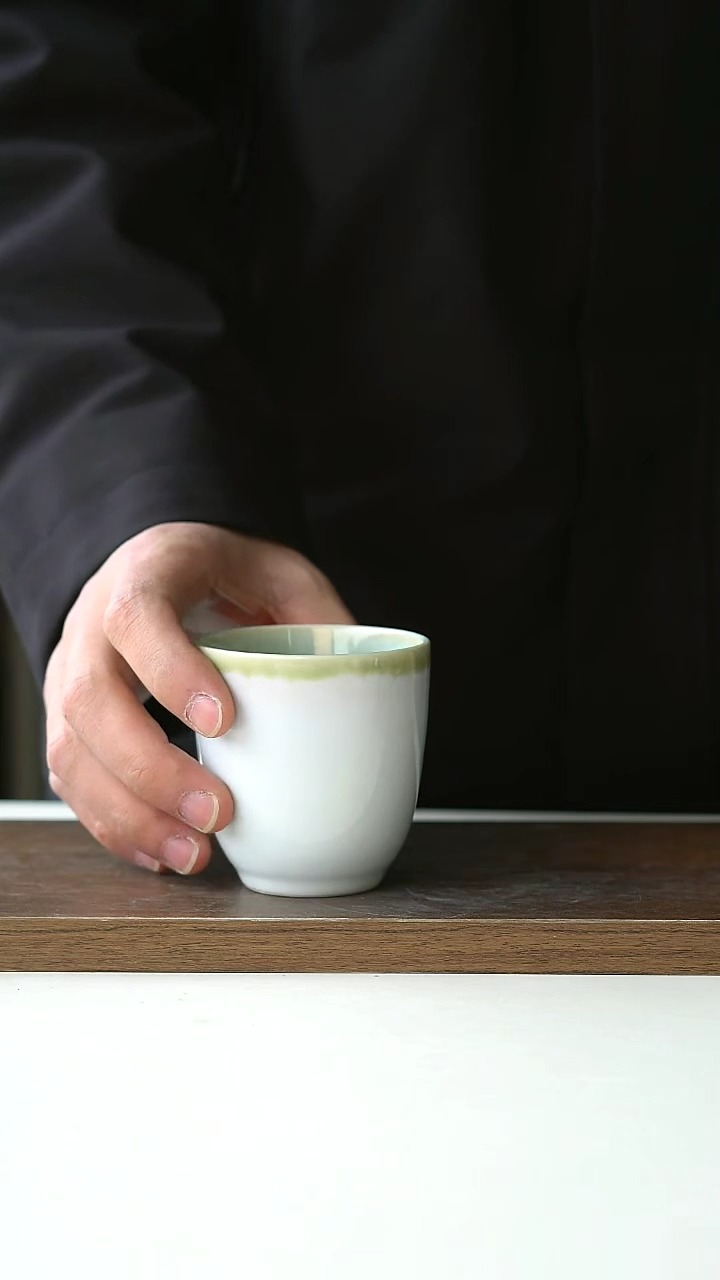 【闪购商品】陶瓷出葡萄牙手握杯180ML@4-2@微瑕