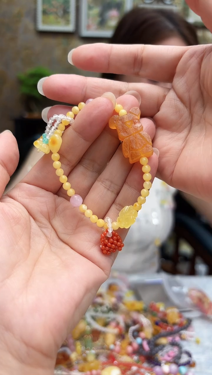 手串琥珀未镶嵌【 多样性发一 】
