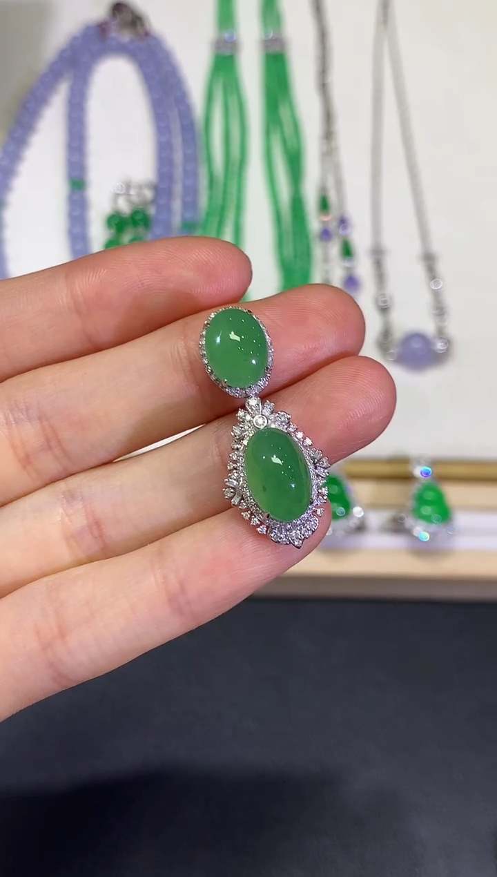 【闪购商品】翡翠颈饰18K金镶嵌团购74