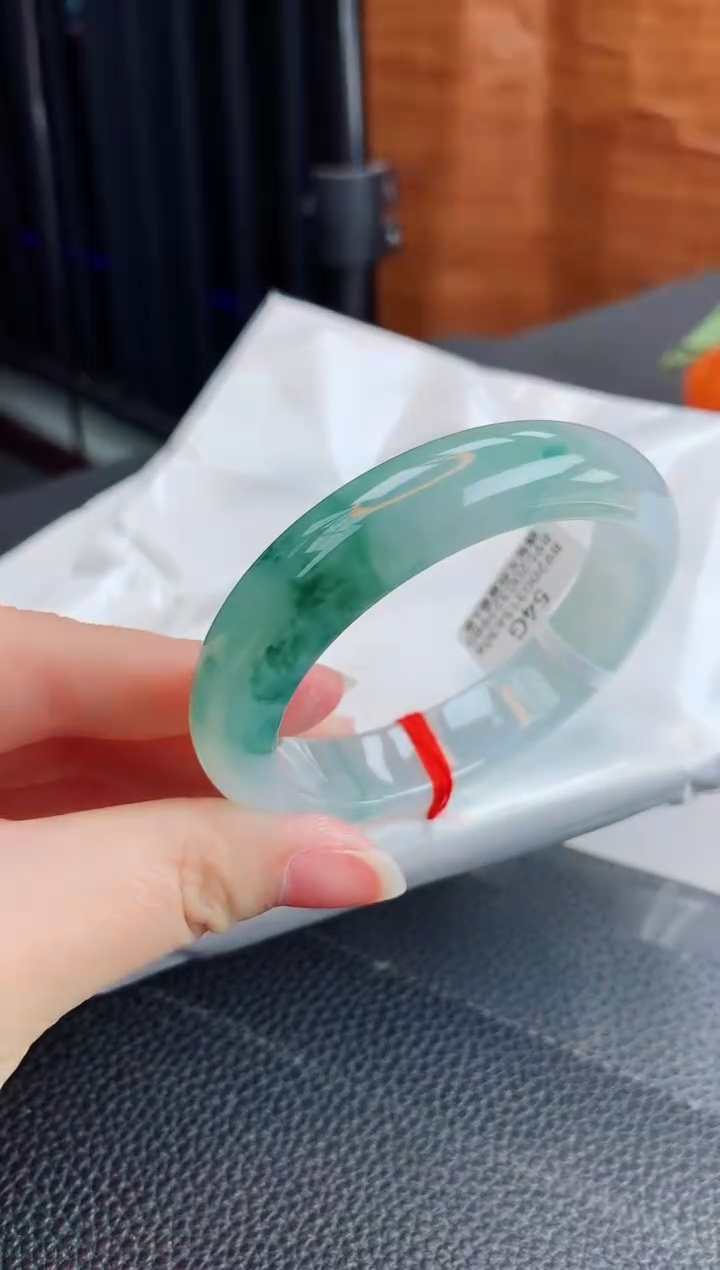 【闪购商品】翡翠手镯未镶嵌缅甸天然翡翠A货手镯