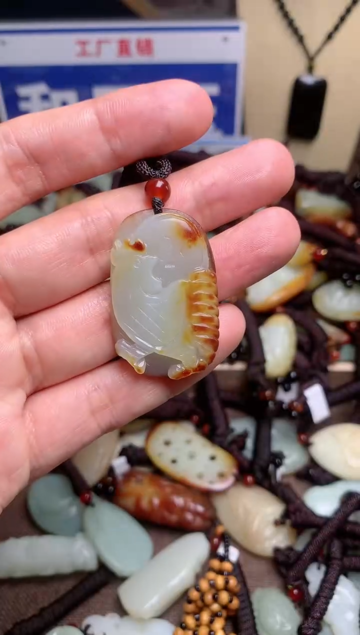 【闪购商品】和田玉颈饰未镶嵌1