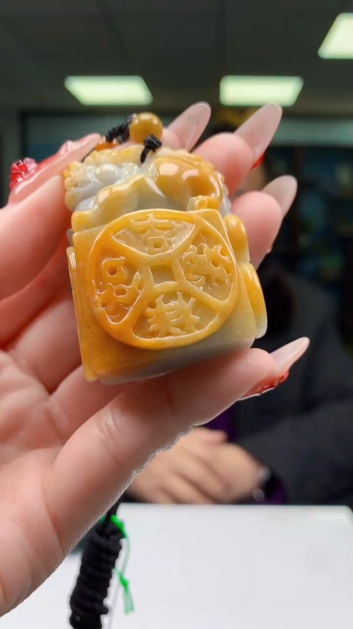 【闪购商品】定制翡翠未镶嵌1052ry-毛货挂件37