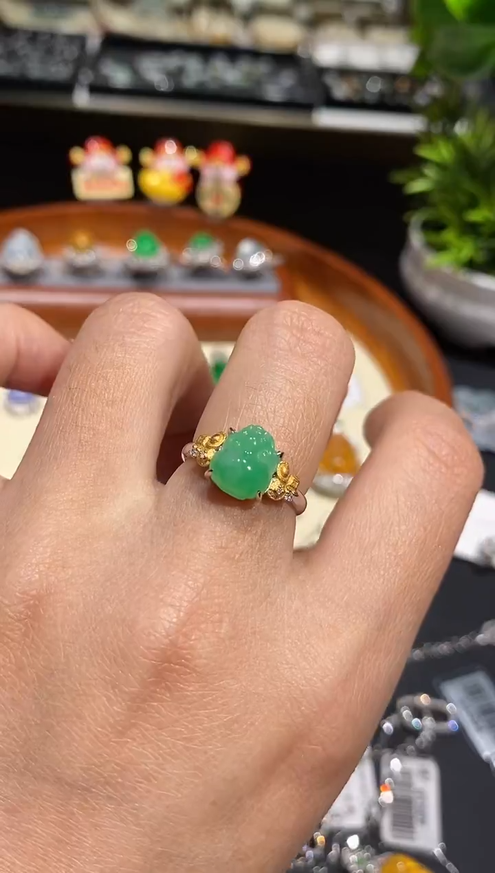 【闪购商品】翡翠戒指18K金镶嵌戒指