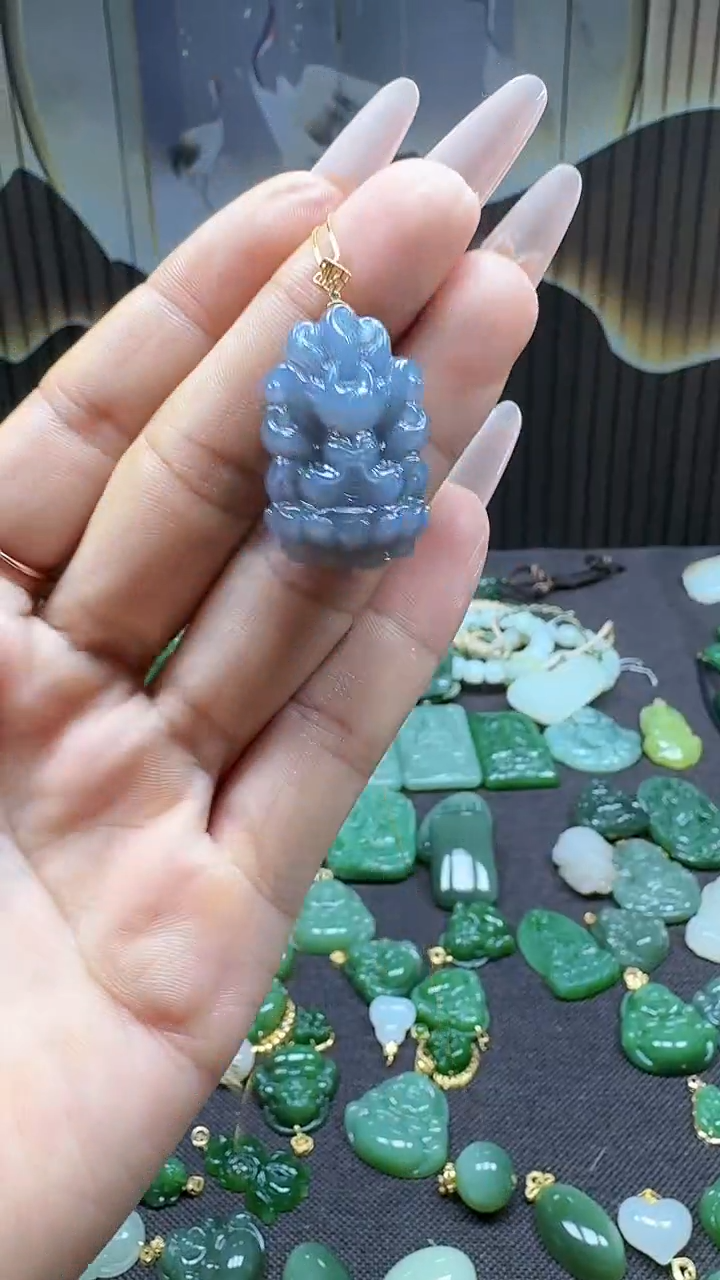 和田玉18K金镶嵌吊坠(不含链)1