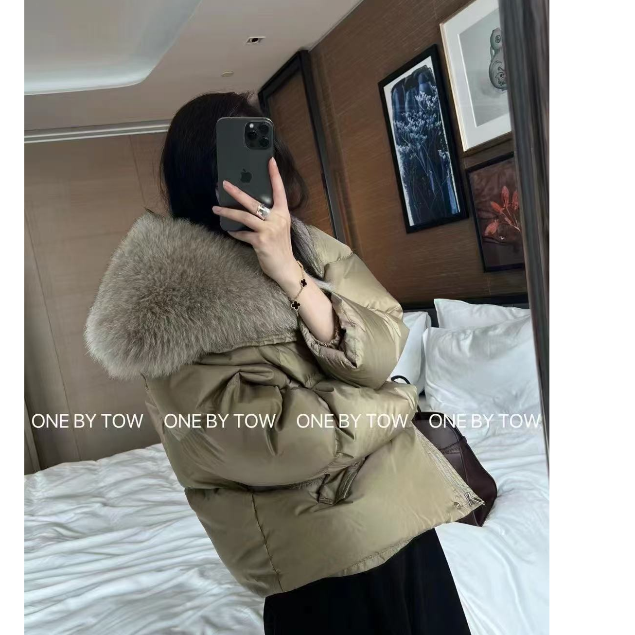 ONEBYTOW正品大头花同款韩版短外套90羽羽外套狐狸毛6669