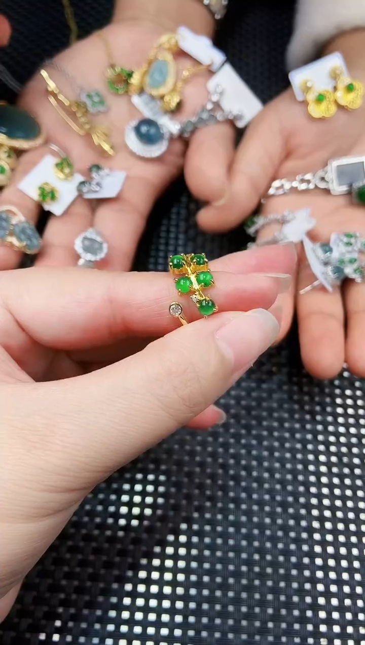 【闪购商品】翡翠戒指未镶嵌111111111
