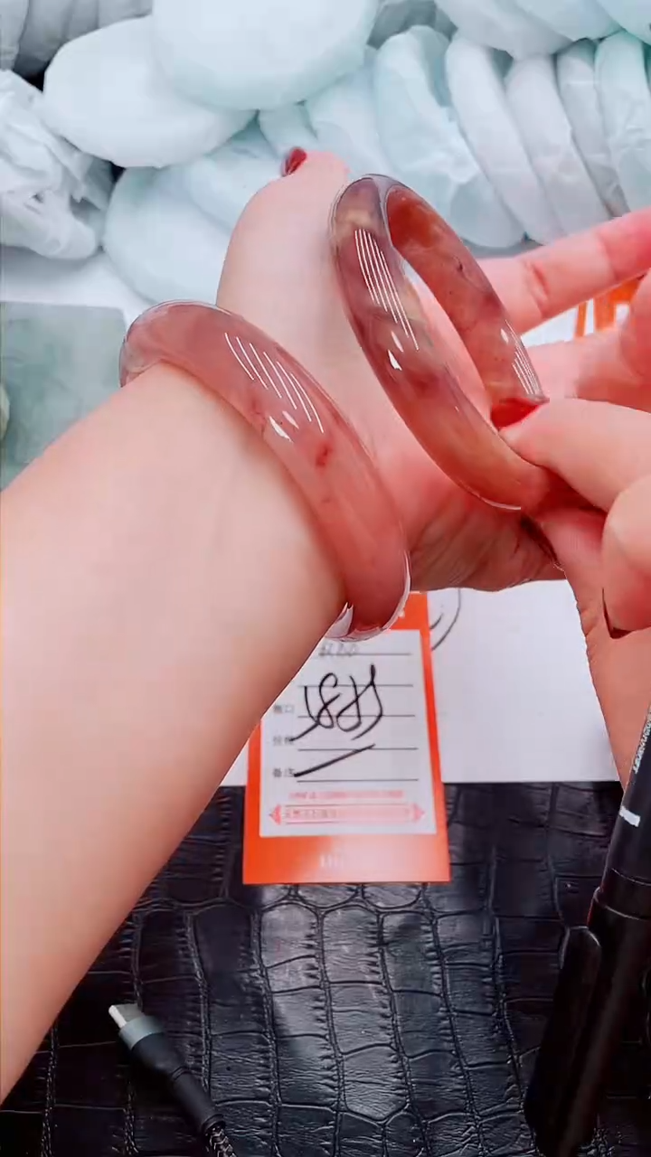 【闪购商品】石英质玉手镯未镶嵌R88-58/59