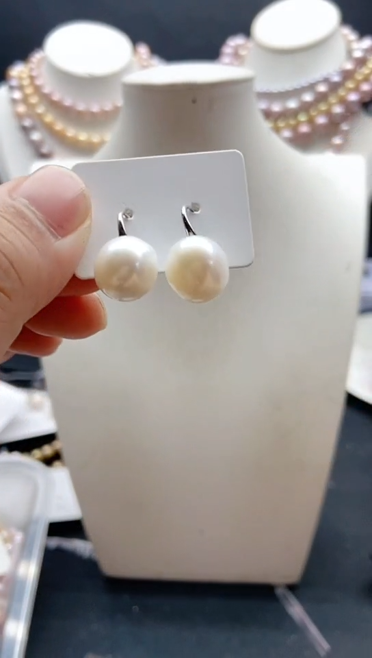 淡水珍珠未镶嵌颈饰1