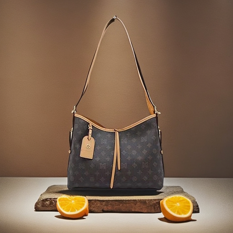 女包2025春季新款时尚百搭休闲品牌印花单价斜挎腋下水桶包