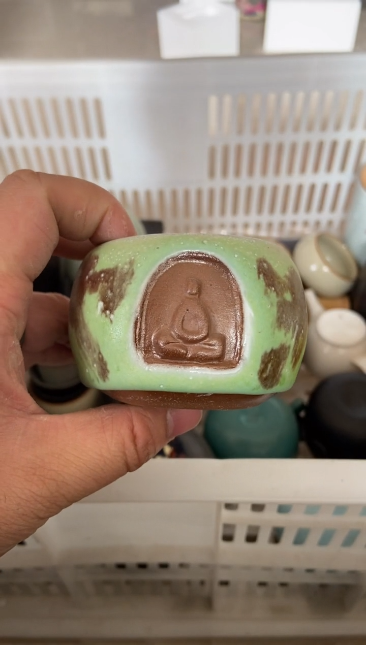 杯子瓷无运费险有瑕疵的摄影的产品有使用过的痕迹有点脏介意勿拍