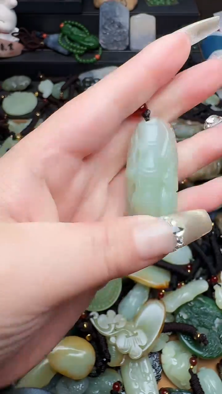 【闪购商品】和田玉颈饰未镶嵌竹节