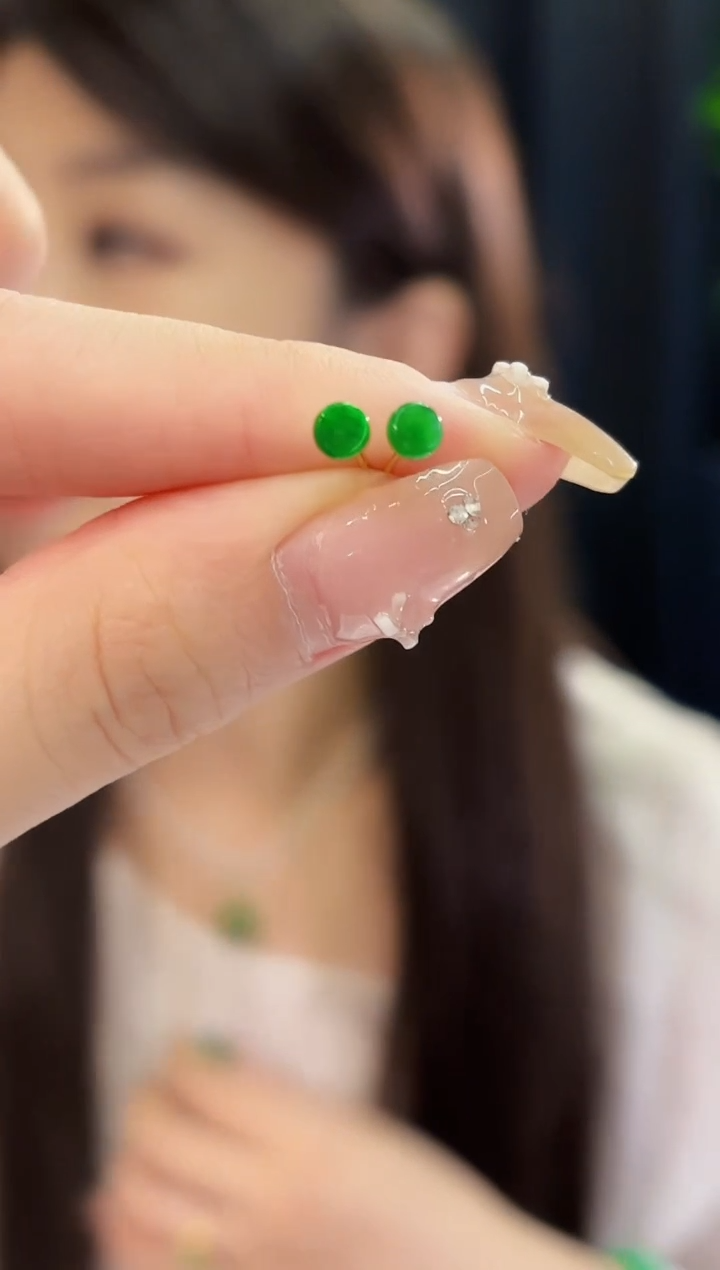 翡翠18K金镶嵌耳饰  缅料A货/多样性发货/一对 含耳堵