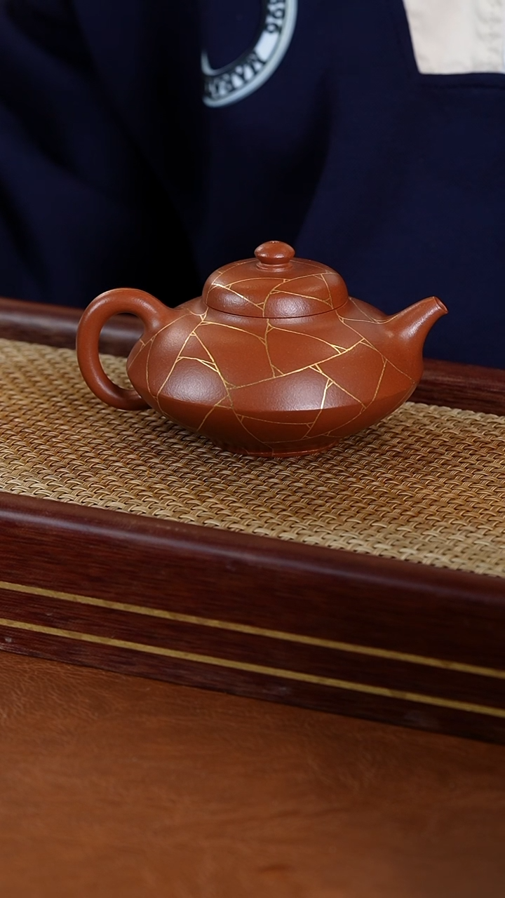 【闪购商品】紫砂茶壶陆正荣朱泥合欢壶