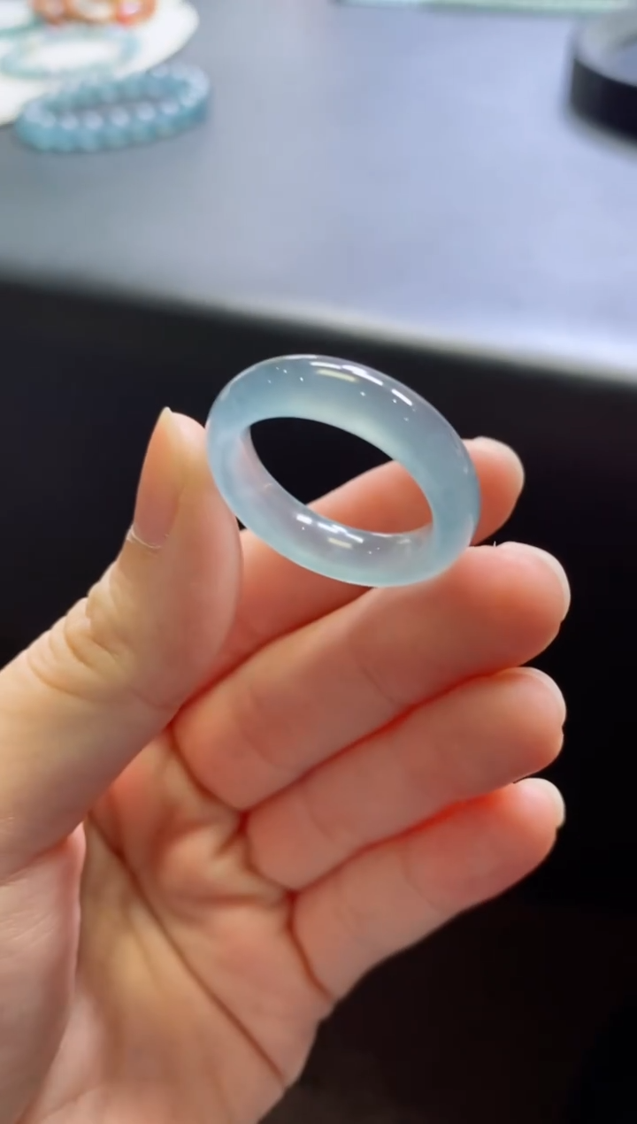 颈饰未镶嵌翡翠鉄0081291634