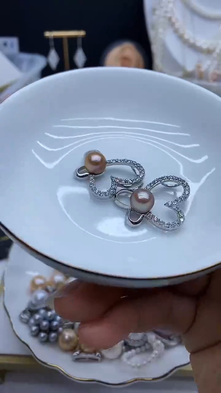 吊坠(不含链)未镶嵌淡水珍珠多样性发其一