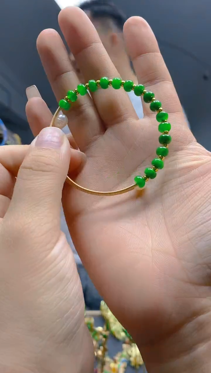 【闪购商品】翡翠耳饰合金0226翡翠手镯