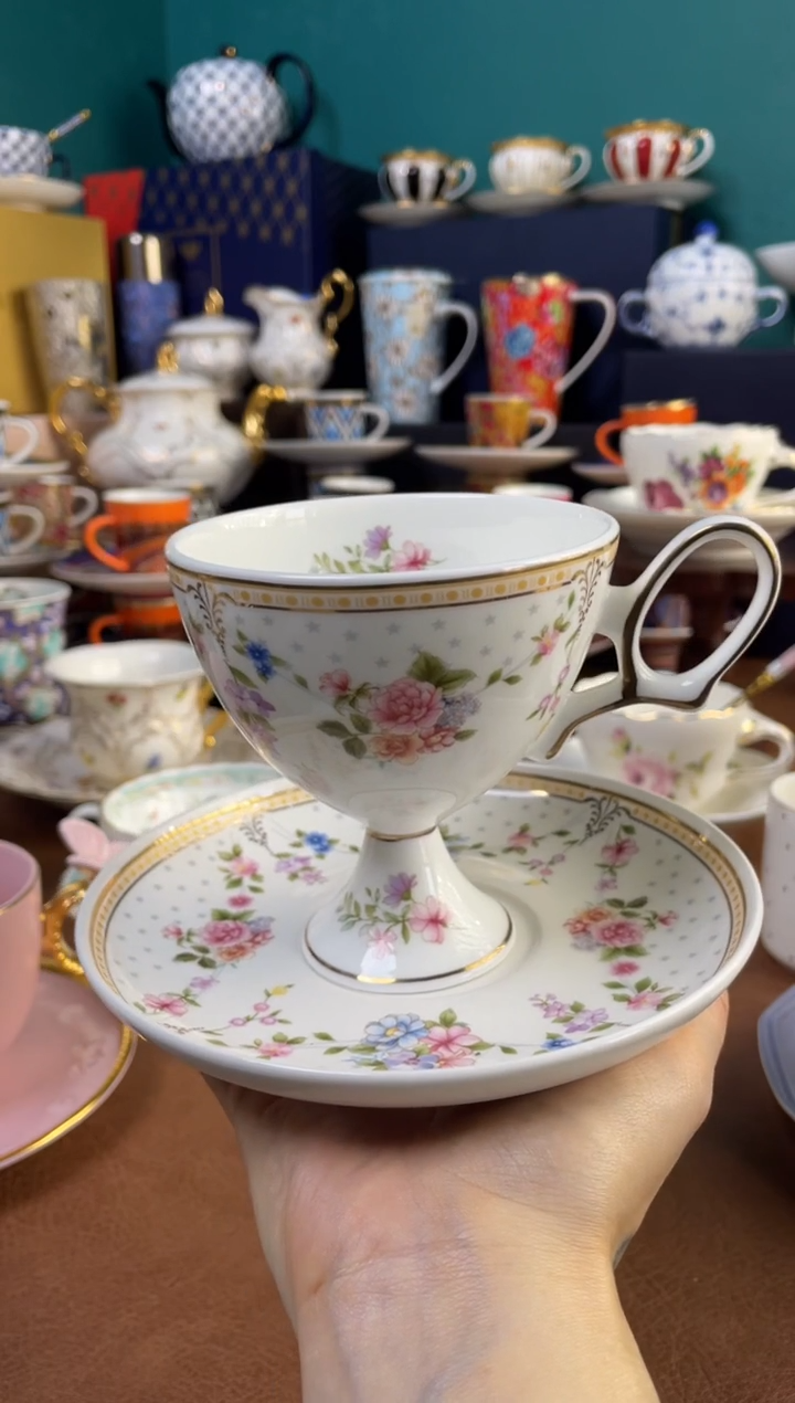 高端礼品（LL家）珠帘高脚骨瓷杯碟-ZZ