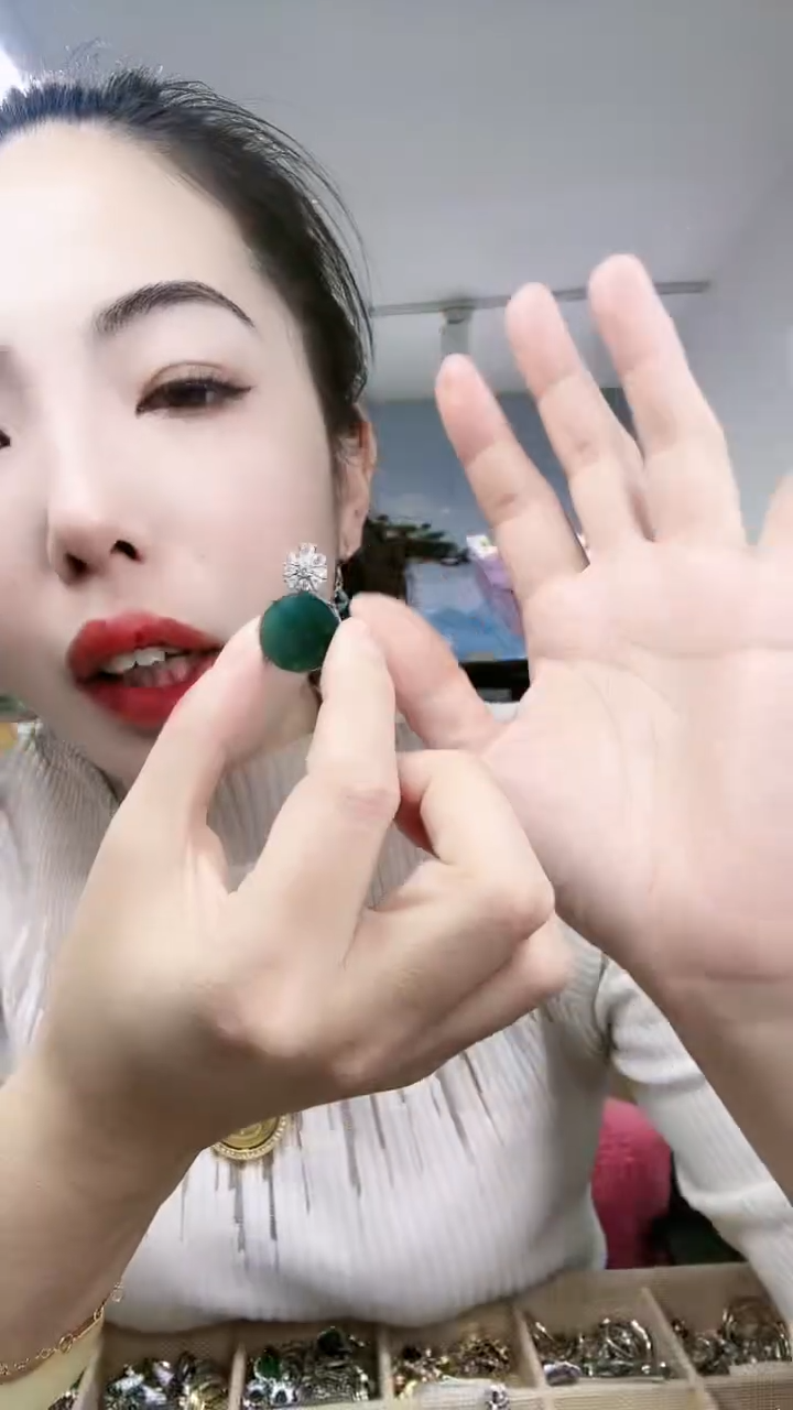 【闪购商品】翡翠颈饰未镶嵌翡翠无事牌