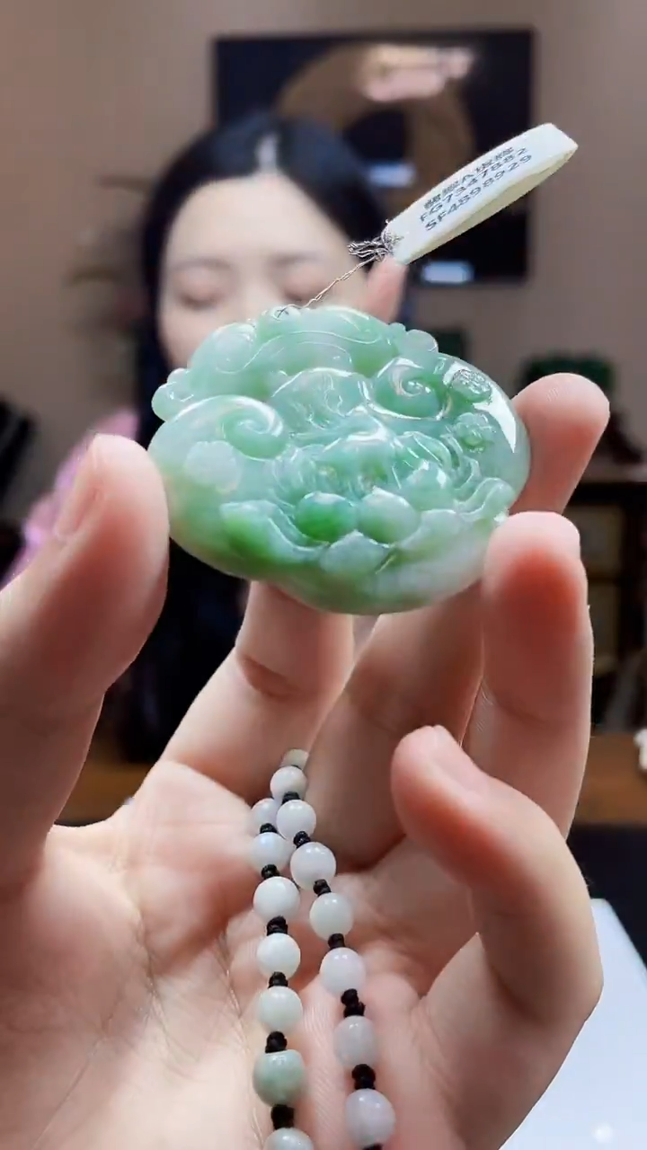 未镶嵌定制翡翠吊坠123